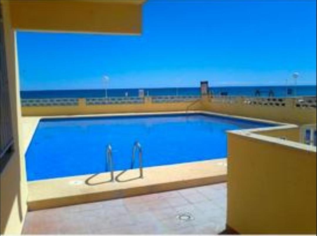 Acogedor Apartamento Con Vistas Al Mar. 베이레과르드 외부 사진