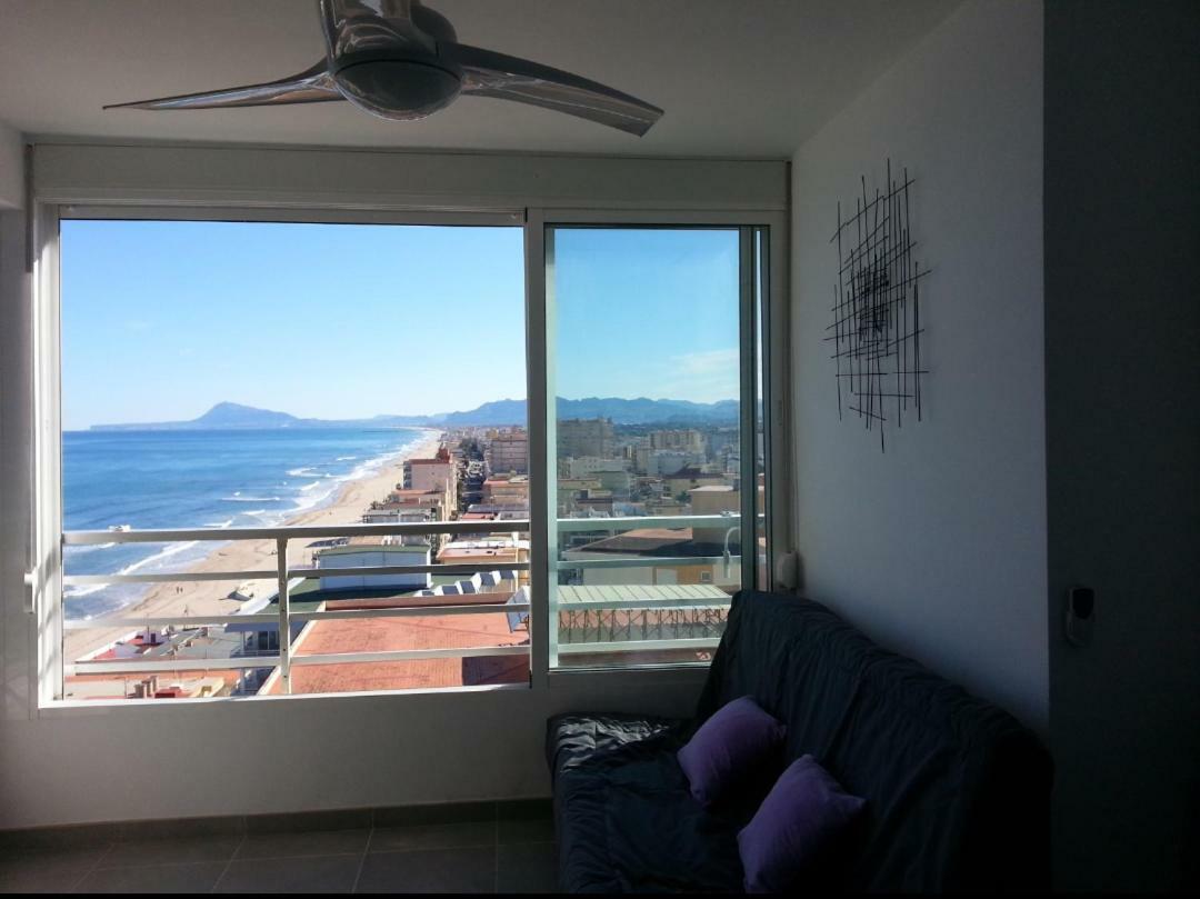 Acogedor Apartamento Con Vistas Al Mar. 베이레과르드 외부 사진